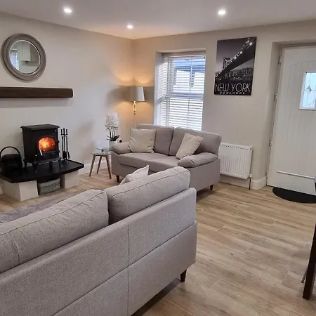 Cosy, Modern House In Leap Village Casa de Férias *