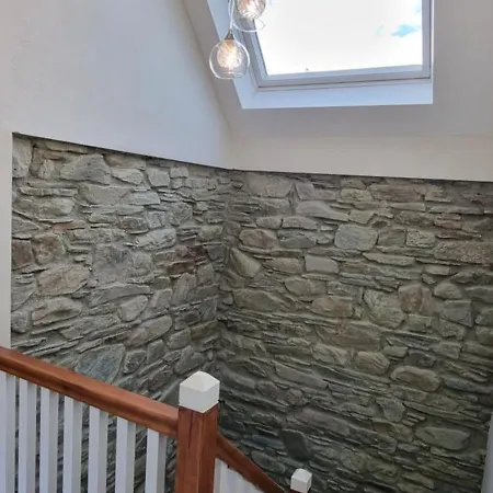 Cosy, Modern House In Leap Village Vakantiehuis Glandore